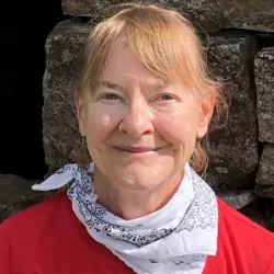 Cathy Middlecamp Headshot